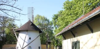 Kirándulás maszkkal – Ausflug mit Maske