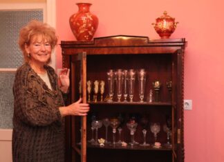 Was steckt in Ihrer Vitrine, Frau Meissner?