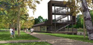 Besucherzentrale über dem Sumpfgebiet in Kiskunhalas