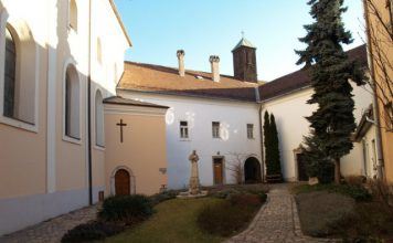 Von Menschen für Menschen… das Wojtyla-Haus in Kecskemét