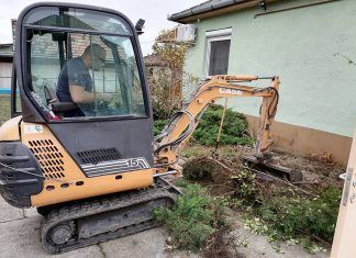 Arbeit mit eigenem Bagger