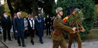 Sag, wo die Soldaten sind – Hol vannak a katonák…