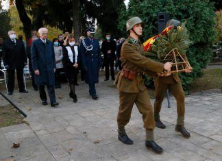 Sag, wo die Soldaten sind – Hol vannak a katonák…