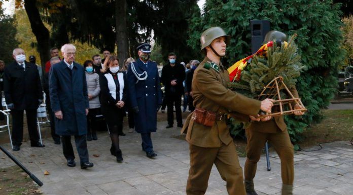 Sag, wo die Soldaten sind – Hol vannak a katonák…