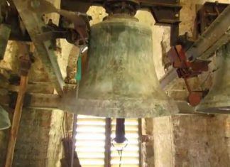 „Jedermann in seiner Muttersprache”