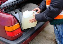 Das Ergebnis einer Kontrolle: Pálinka ohne Dokumente – das wird eine teure Angelegenheit …