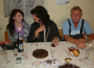 Die Axt im Haus erspart den Zimmermann…! So sagt man!!!