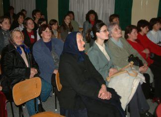 Kolompár Dzsennifer! — richtig geschrieben?