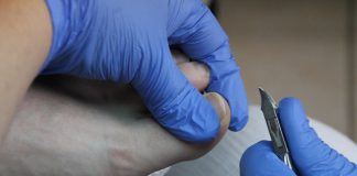 Wieder Sommer, wieder schöne Füße … – Újra nyár és újra látszanak a szépen ápolt lábak!