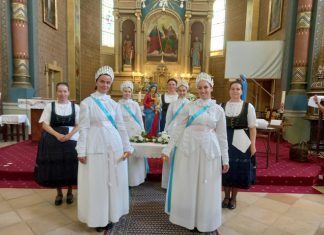 Marienstatuten in Waschkut – Mária szobrok Vaskúton