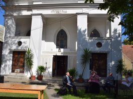 Festival im Hof der Synagoge in Kiskunhalas am Samstag und Sonntag, den 05-06. September