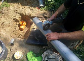 Lajoschs Geheimnisse: Handwerker in Spezialfall – Wenn Dreck nach oben kommt…