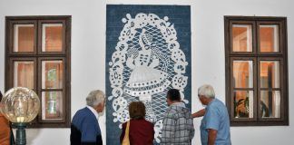 Erleben Sie Kiskunhalas, die Stadt der Spitze, mit Führung!