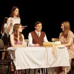 Hervorragende Darbietungen und gute Unterhaltung — Kiváló előadások és nagyszerű hangulat