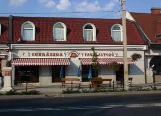 Eis-Motorbike-Treffen bei der Soltvadkerter Konditorei am 11. Juni