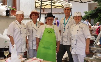 Hozalicska és gombócos káposzta — Tschasarteter Rezepte von der Kochmannschaft