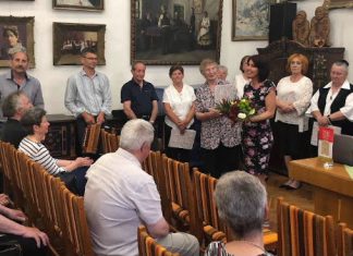 „Kraut-Gáta“, „Pfarra-Feald“, „Sand-Bearg”…