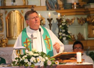 Ungarndeutsche Messe in Wikitsch / Bácsbokod am 18. 08.