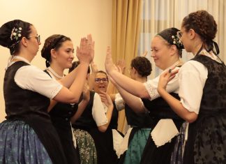 Ungarndeutscher Kulturtag in der Batschka