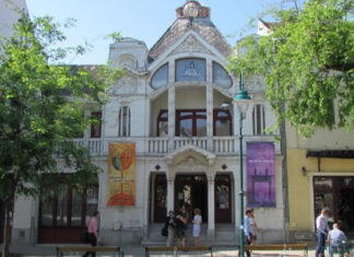 Donnerstag, den 23. 05. 2024: Deutsches Theater in Szekszárd