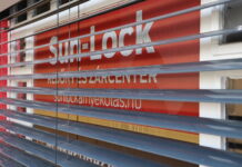 Schlosszentrum „Sun-Lock“ Zárcenter – Kecskemét