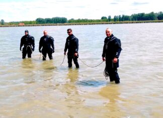 Taucher im Soltvadkerter See