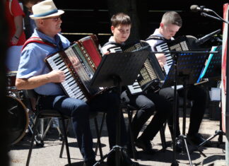 Festival donauschwäbischer Speisen in Tschasartet / Császártöltés am Samstag, den 14. Juni