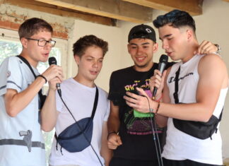 Liebe Kinder, die Deutsch sprechen!