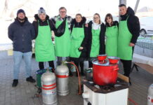 „Káposztába hús kellett” — „Kohlroulade Kavalkade“