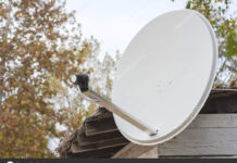 Montage von Satellit Antennen