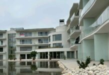 Saját lakás az idősek otthonában Kecskemét-Ballószögön — Eigene Wohnung im Altenheim in Ungarn